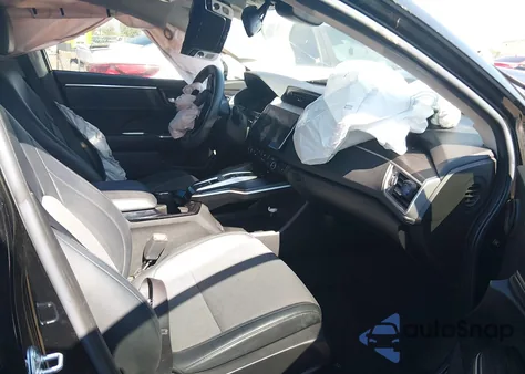 2018 Honda Clarity Plug-In Hybrid из США, поврежденный, VIN JHMZC5F1XJC017690